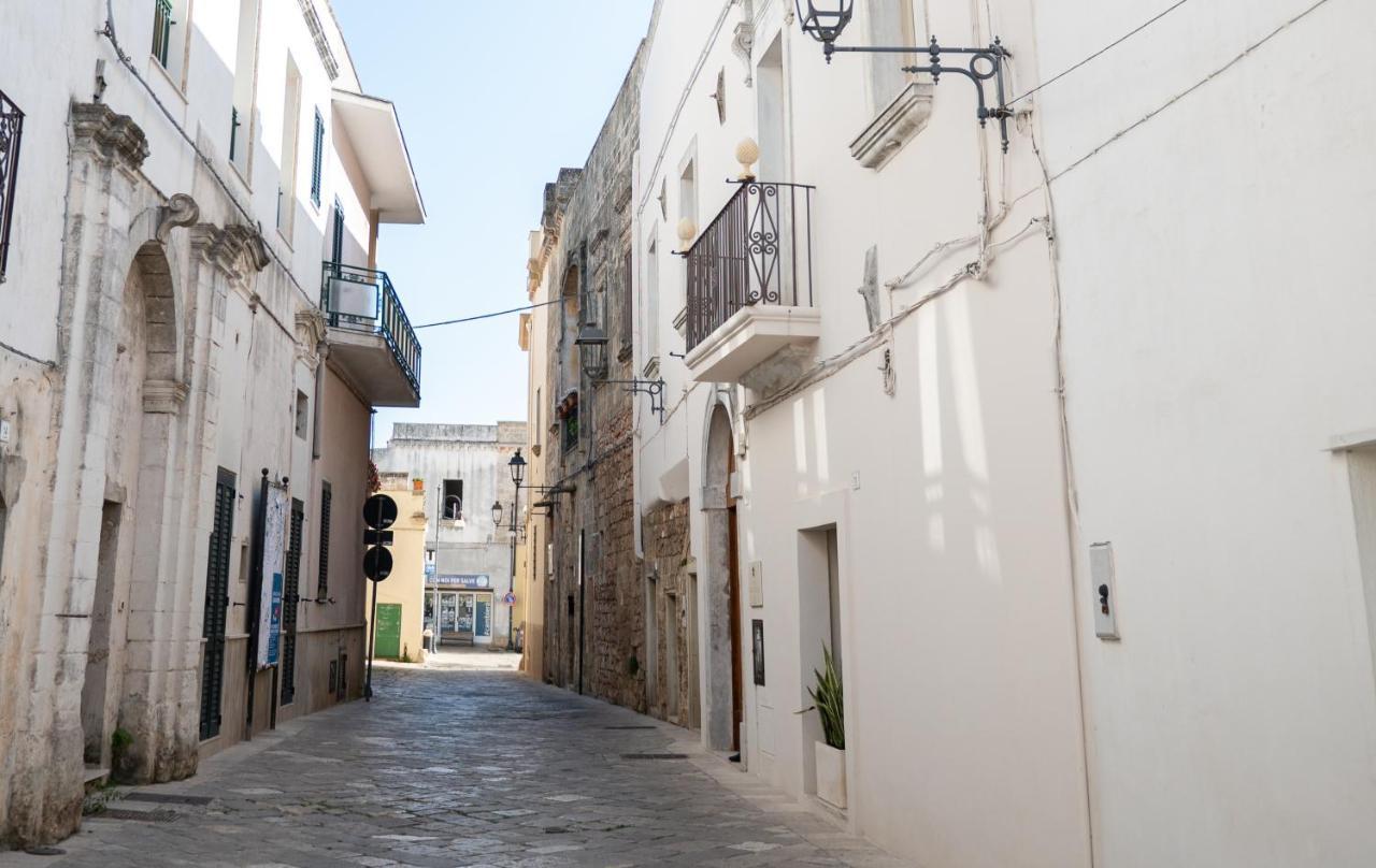 לינה וארוחת בוקר סאלבה Palazzo Frangipane מראה חיצוני תמונה