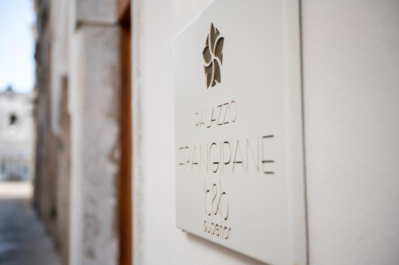 לינה וארוחת בוקר סאלבה Palazzo Frangipane מראה חיצוני תמונה